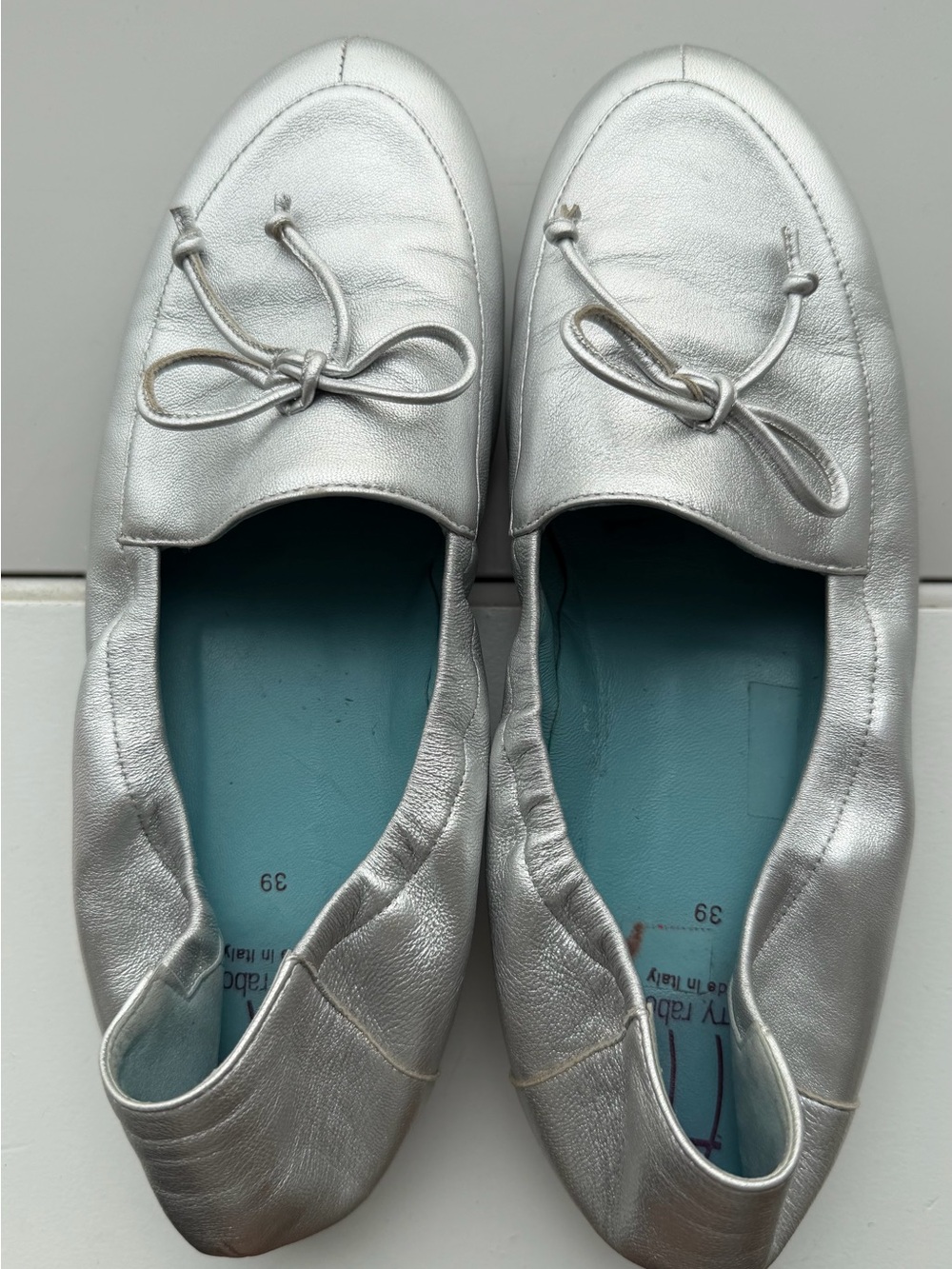 Thierry Rabotin Silver Metallic Leather Ballet Flats Loafers EU 39 US 8